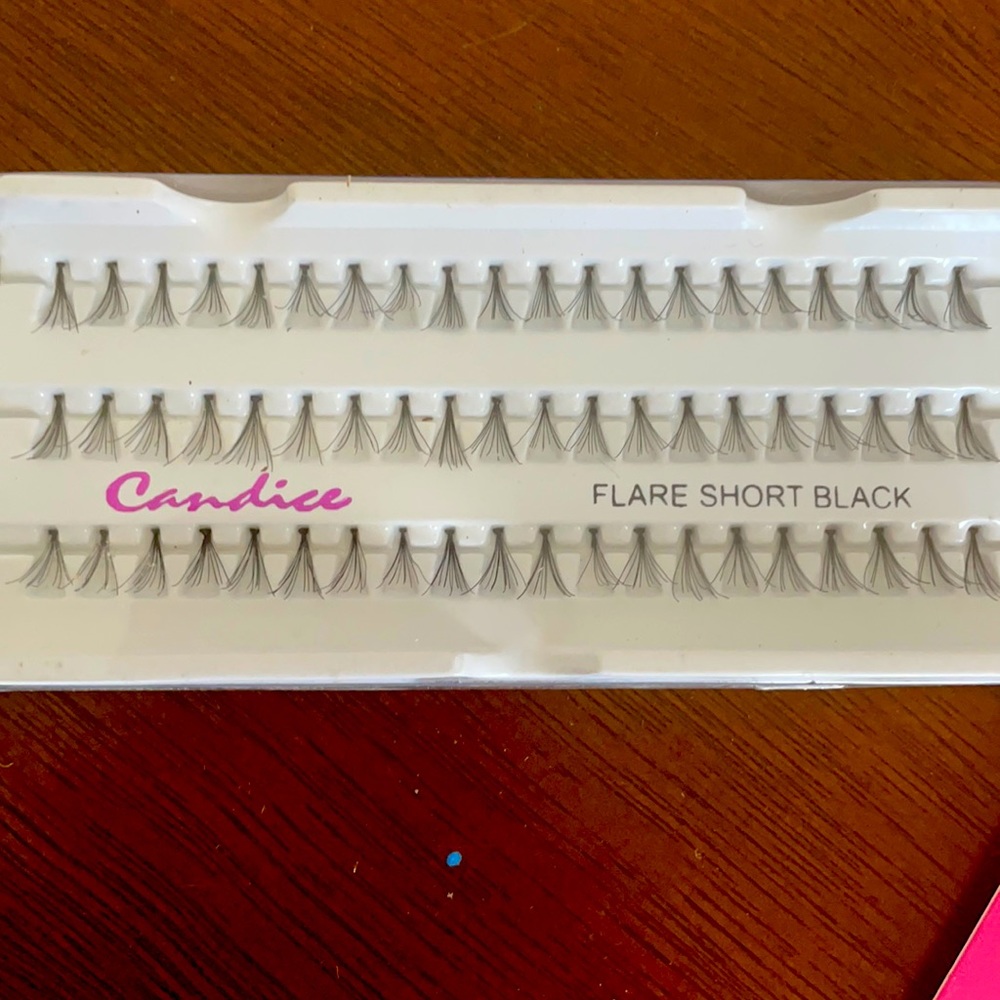 Flare Short Black by Candice Cosmetics